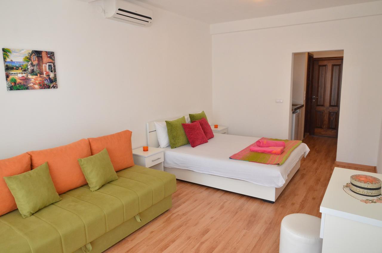 Apartments Casa Pineta Ulcinj Exterior photo